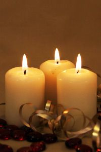 With a little elbow grease and just a few supplies, old candles can become new again.