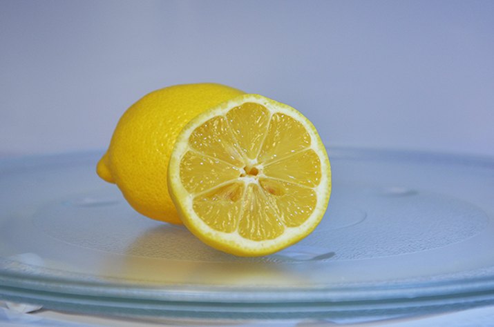 An image of a lemon in a microwave.