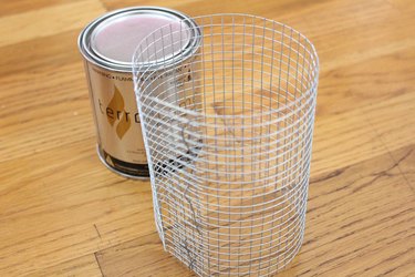 mesh cylinder