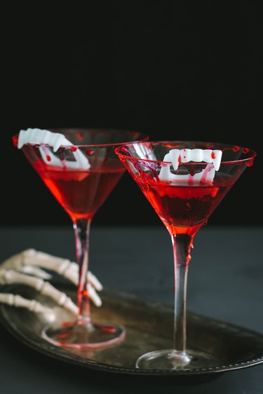 Bloody vampire cocktails for Halloween