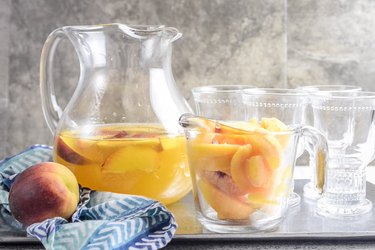 The BEST Peach Sangria Recipe Tutorial